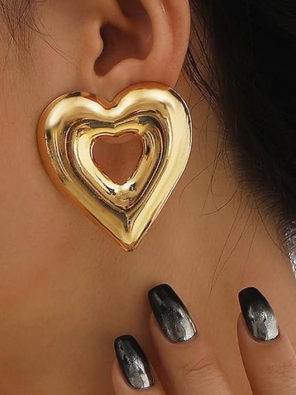 Zara Chunky Gold Heart Cutout Earrings
